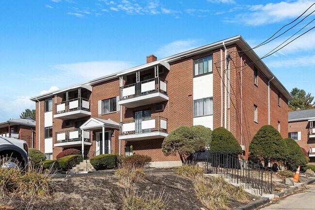 Photo - 20 Colonial Dr Condo Unit 20-6