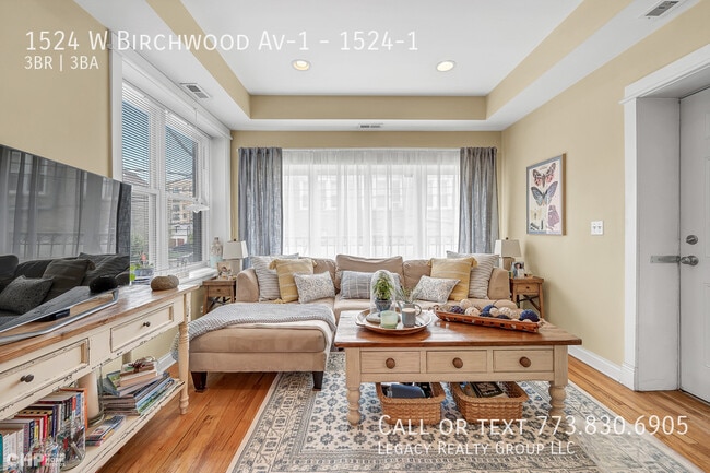 Photo - 1524 W Birchwood Ave Unit 1524-1