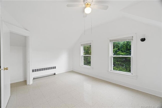 32 1/2 Westville Ave Unit 1