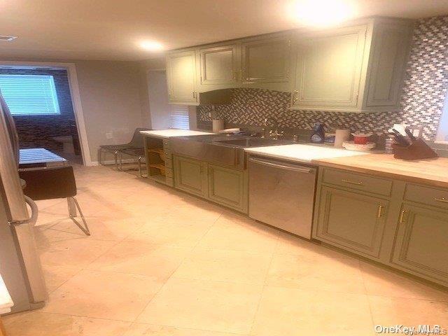 Photo - 86 Minnesota Ave Unit Lower