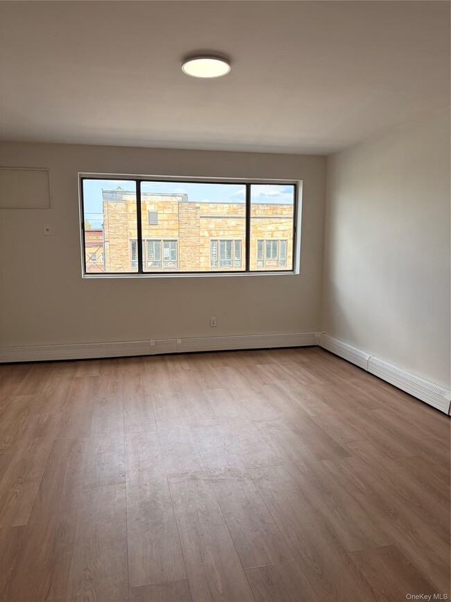 Photo - 66-78-78 69th St