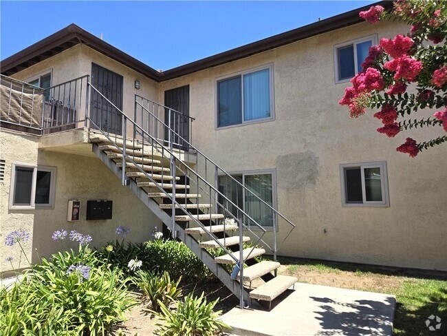 Building Photo - 15907 La Forge St Unit C Rental