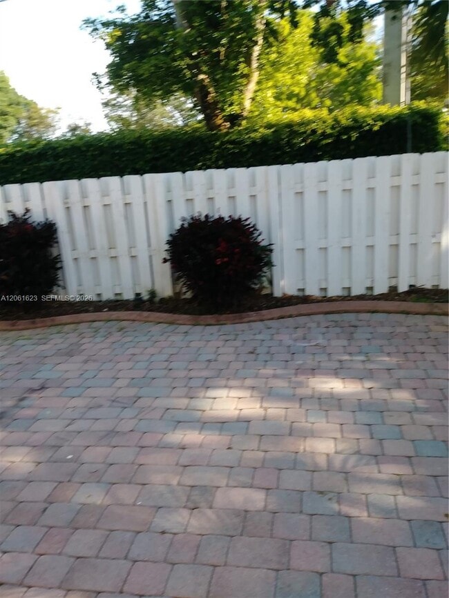 Photo - 804 NW 99th Ave