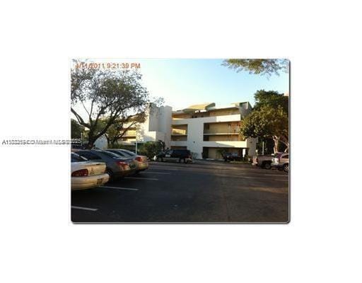 Building Photo - 8820 Fontainebleau Blvd Unit 403 Rental