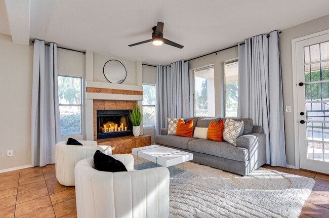 Building Photo - 19002 N 73rd Ln Unit ID1247631P Rental