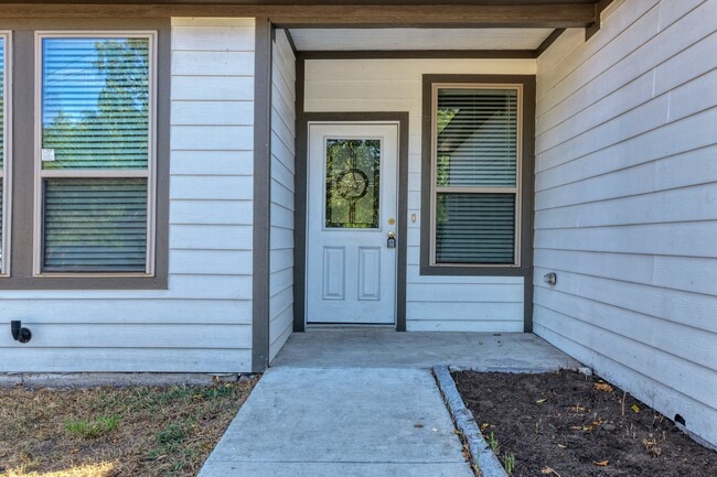 308 N Goodman Ave