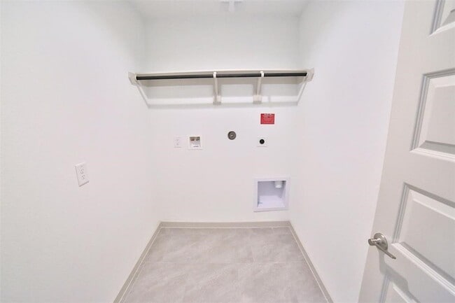 Photo - 3810 Lila Lake Ln