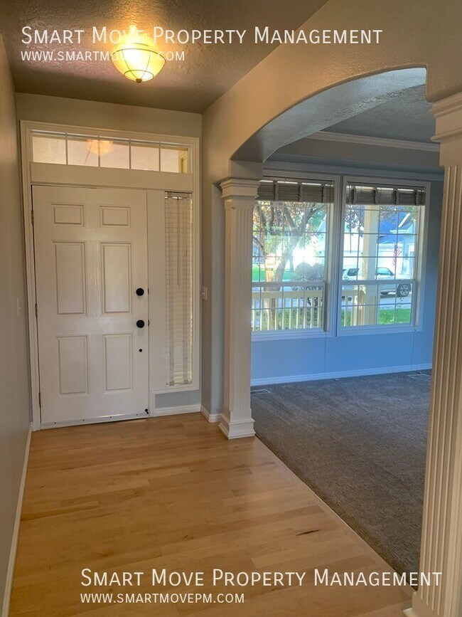 Dreamy 5 bed in Lexington Hill Subdivision House House Rental in