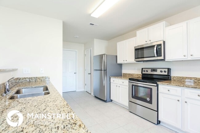 Photo - 119 Calhoun Pl