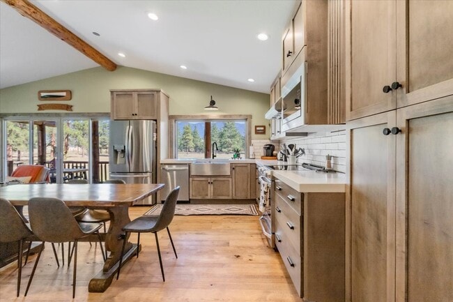 Photo - 886 Garrison Dr