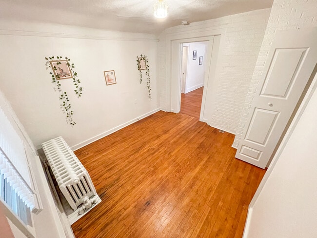 Photo - 3120 Cottage Grove Ave Unit 1