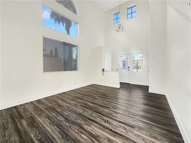 Photo - 9641 Windborne Ave