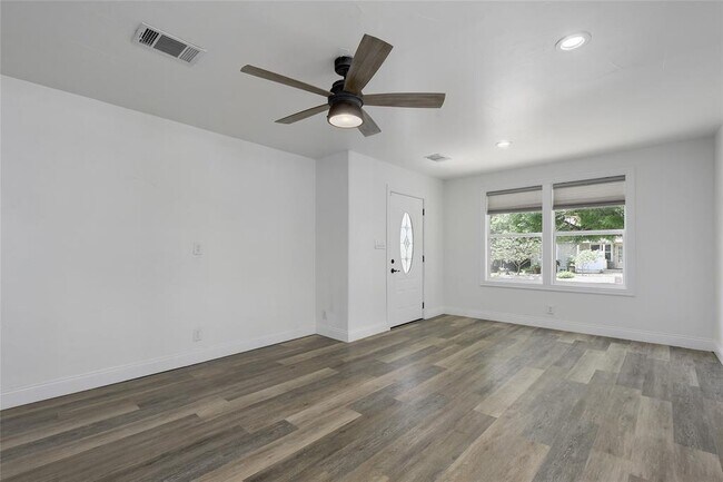 Photo - 1808 Frazier Ave