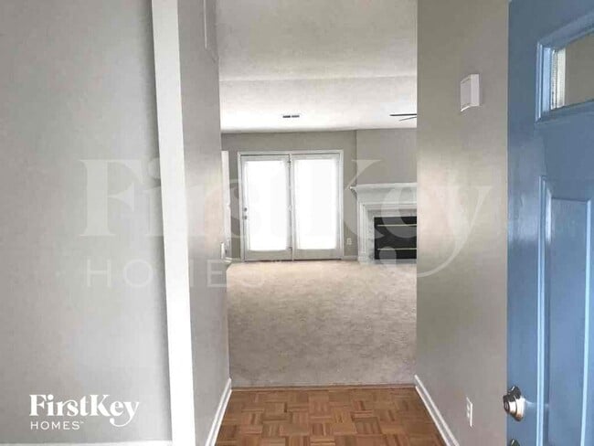 Photo - 3300 Dunfield Ct