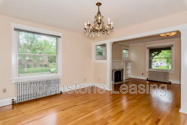 Photo - 869 Ogden St Unidad 1