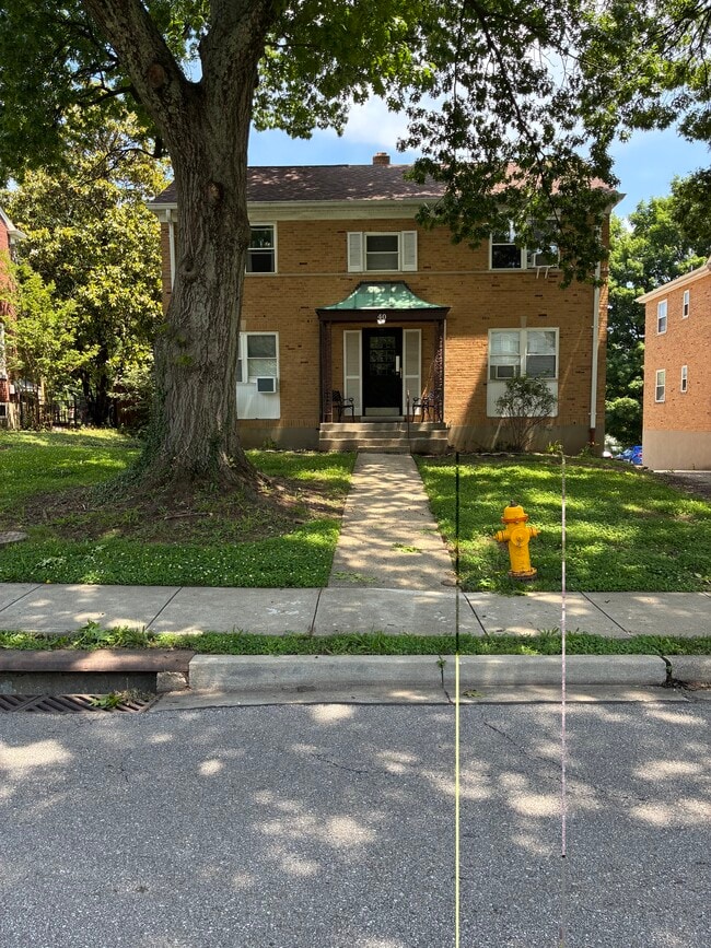 Building Photo - 40 Pleasant Ridge Ave Unit 3