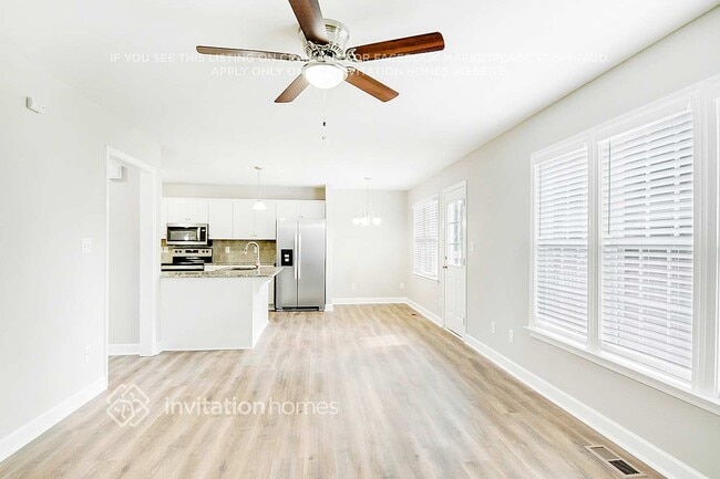 Photo - 109 Woodsorrell Ct