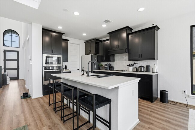 Photo - 2427 Mount Healy Ct