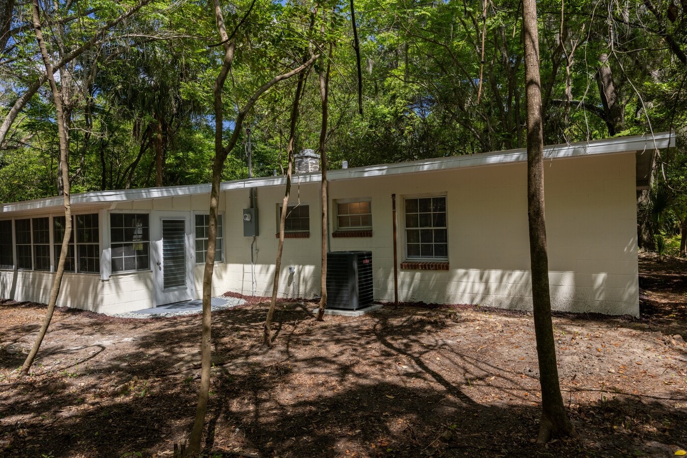 Photo - 640 NW 36th Ter