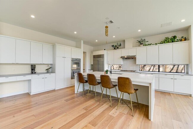 Photo - 6007 Nasco Dr