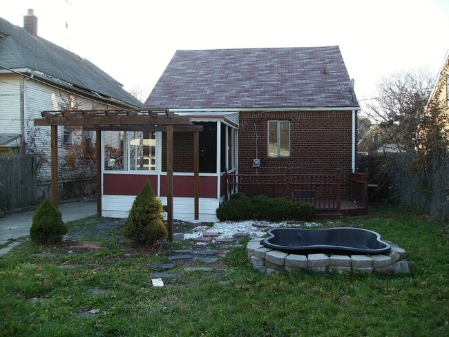 Photo - 7750 Warwick St