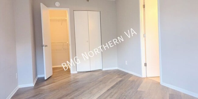 Photo - 900 N Stafford St