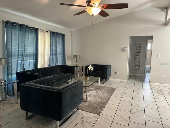 Photo - 2454 Oak Hollow Dr