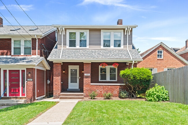 Building Photo - 6361 Waldron St Rental