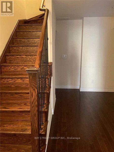 Photo - 51 Hargrave Ln