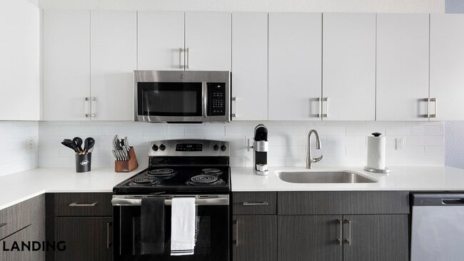 Photo - 1001 S Center St Unit 1224