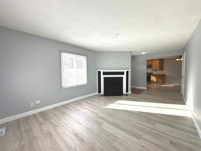 Photo - 1410 Beverly Ln