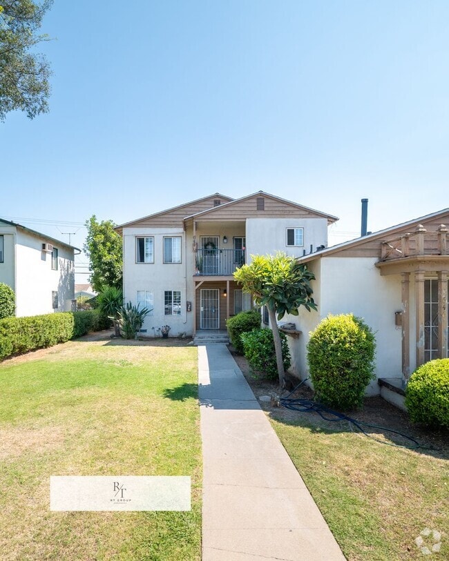 Building Photo - Prime Location Apartment with Remodeled Ki... Unit 644 W Riggin St
