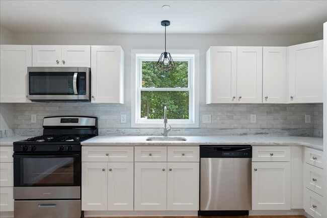 Photo - 64 N Main St