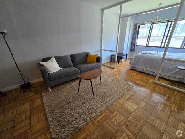 Building Photo - 2141 I St NW Rental