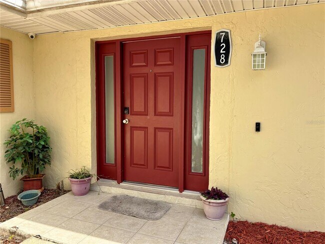 Photo - 728 Lake Ned Rd