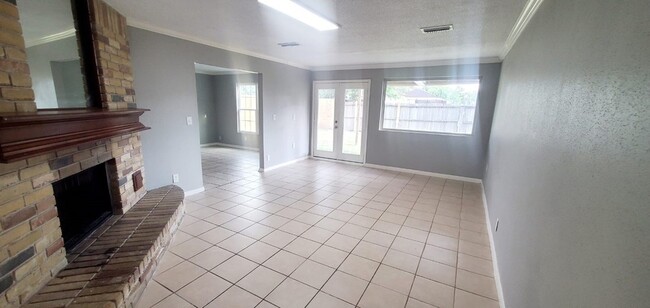 Photo - 11315 Lands End Cir