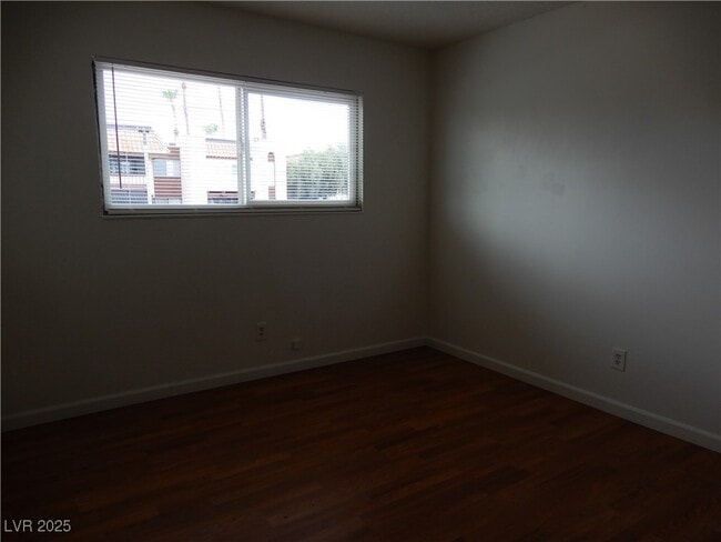 Building Photo - 3163 Panocha St