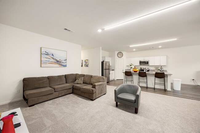 Photo - 3012 Pearl Shr Dr