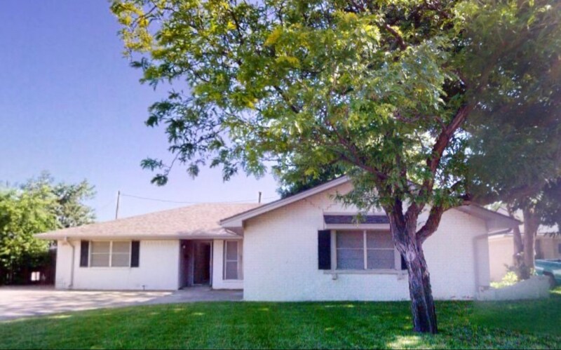 Photo - 2410 SW 26th Ave House