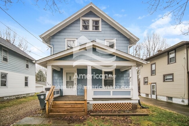 Building Photo - 247 Goodview Ave