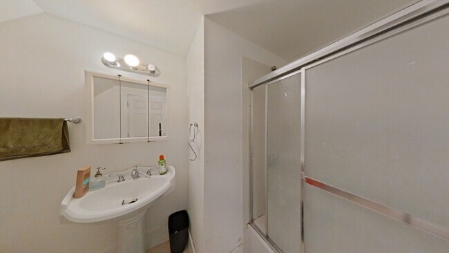 Photo - 29 Brackett St Unidad 29
