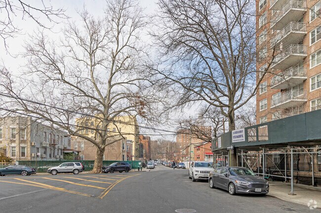 Context - Oak Towers