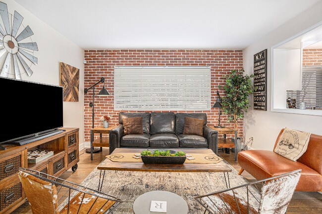Photo - 91 Rumson Rd NE Condo Unit B20
