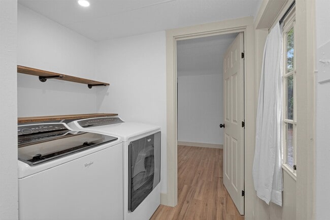 Photo - 5500 Penny Rd