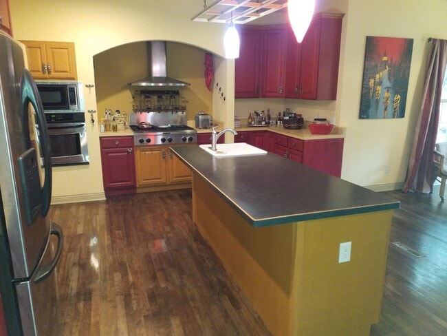 Photo - 4582 Bishops Ct