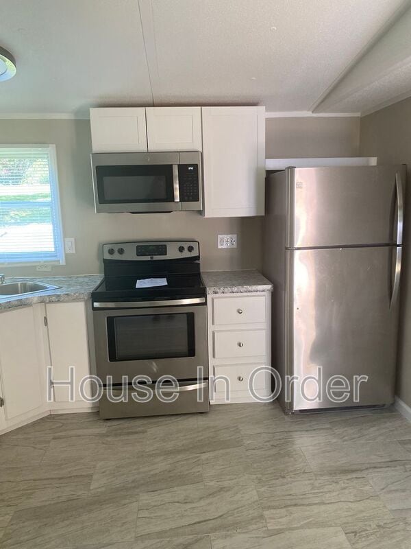 Photo - 6 Twin Oaks Dr