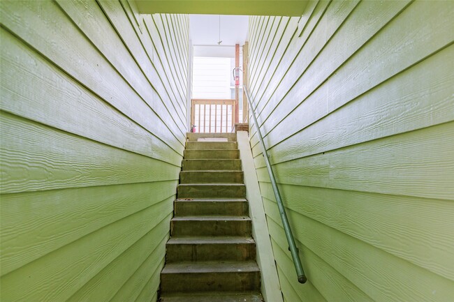 Photo - 2305 55th St Unit 2