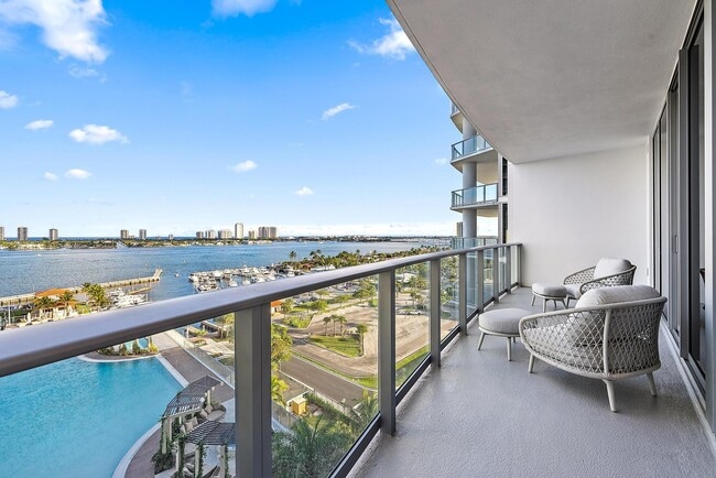 Photo - 220 Lake Shore Dr Unit 1008