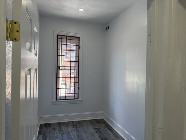 Photo - 415 S 10th St Unit APT 2