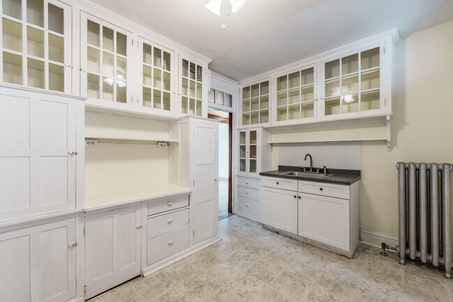 Photo - 37 O'Connor Ave Unit 2L